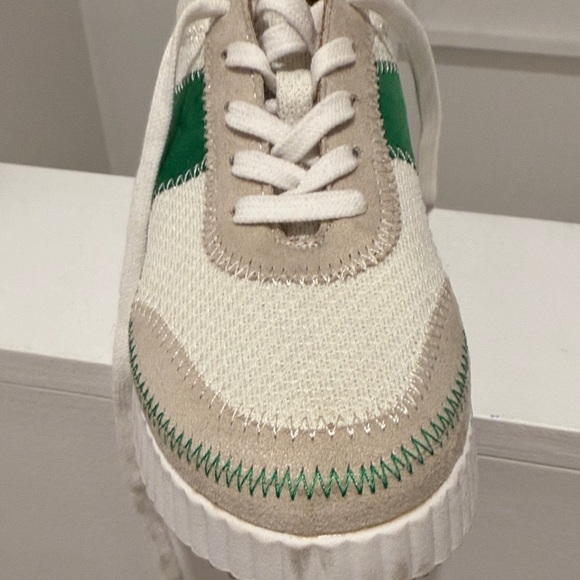Zodiac Cream and Green Platform Sneakers - Picture 3 of 9